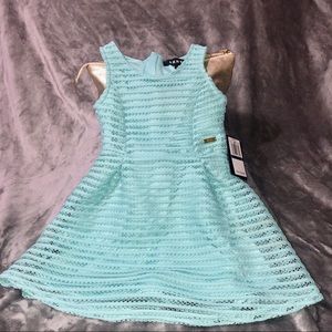 Girl’s DKNY Sleeveless Dress 👗 🥰